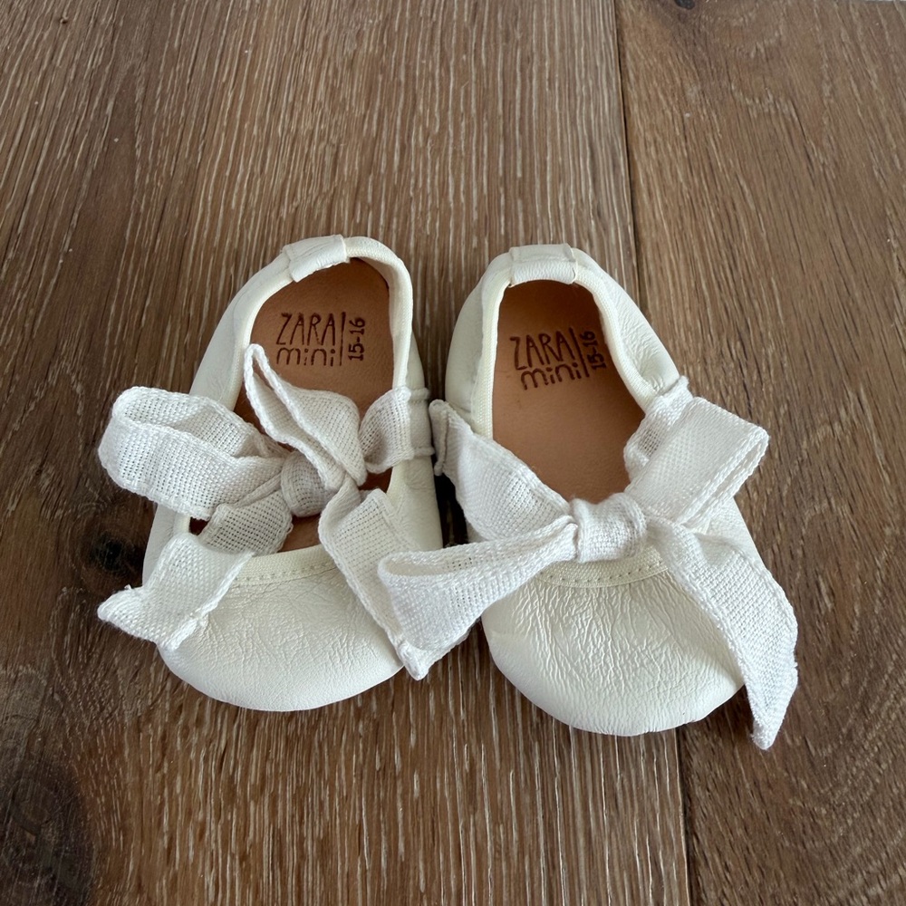 Zara White Baby Shoes
